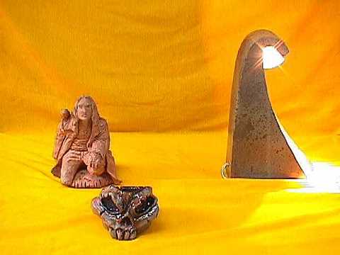 Diseño de lámpara y esculturas cerámicas. 